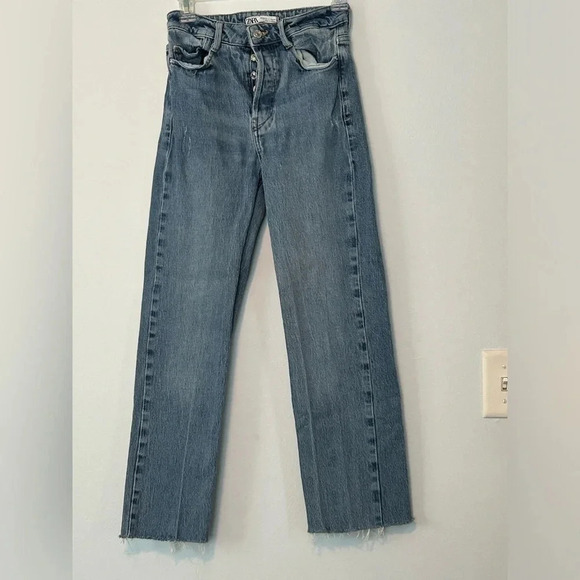 Zara button fly raw hem jeans sz 2 - Picture 1 of 4